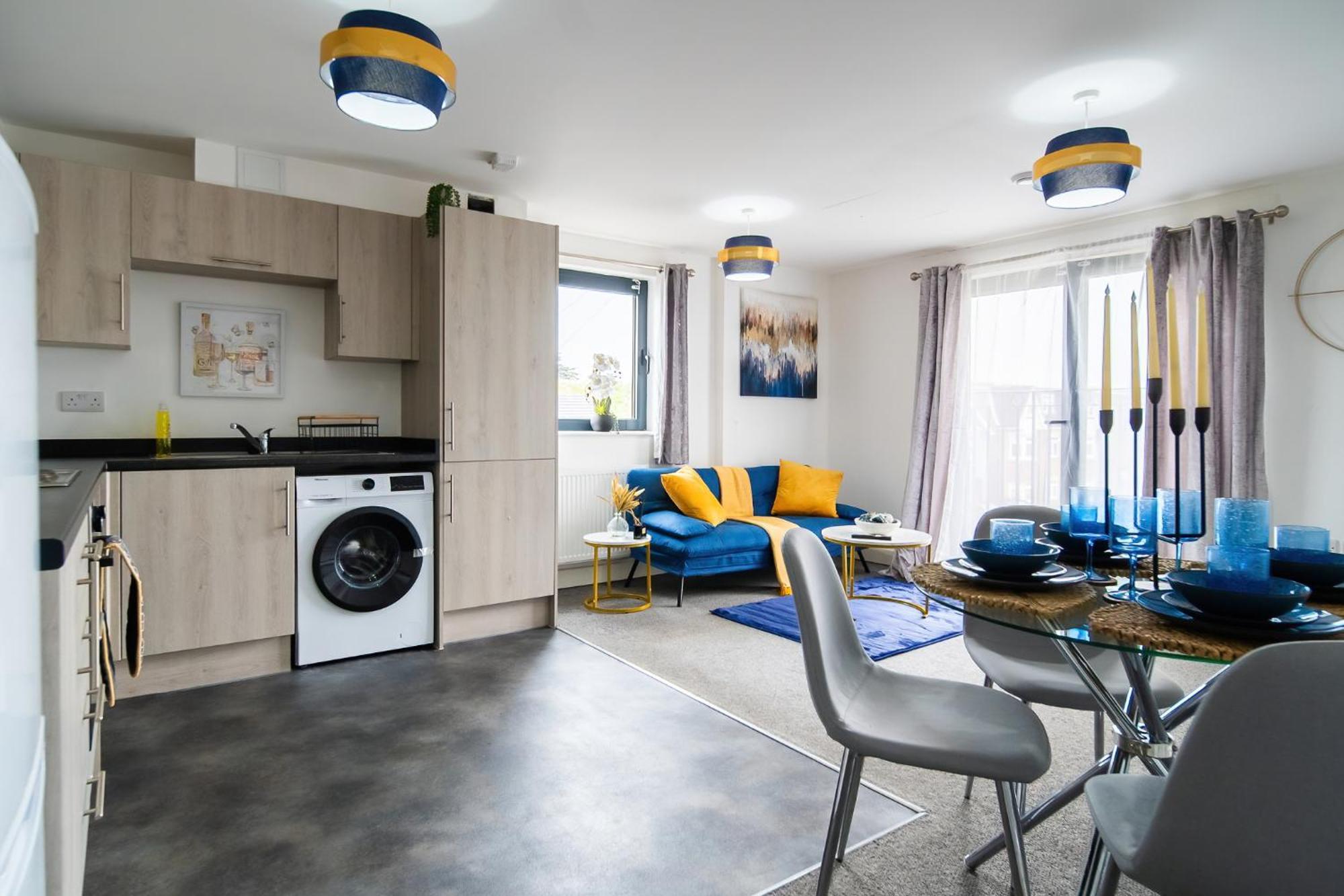 Livestay-New Private Apartment Building Minutes From Heathrow Slough Bagian luar foto